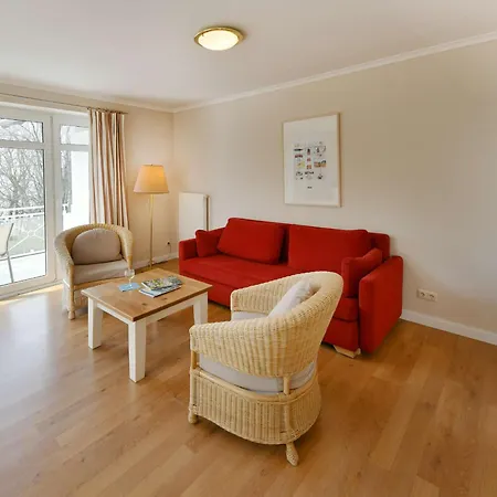 Apartment Haus Am Hoevt - 9 Goehren (Ruegen)