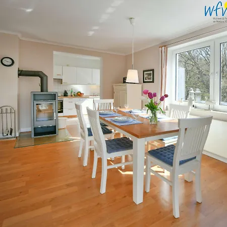 Apartment Haus Am Hövt - 9 Goehren (Ruegen)