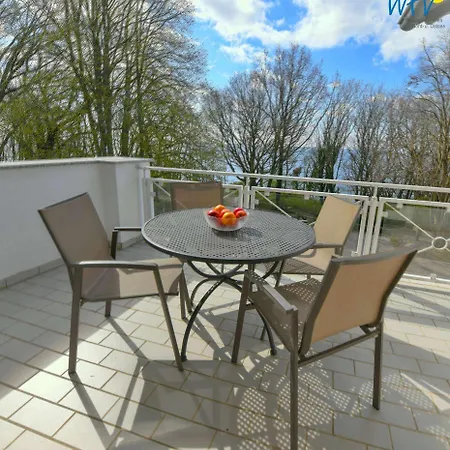 Haus Am Hövt - 9 Apartment Goehren (Ruegen)